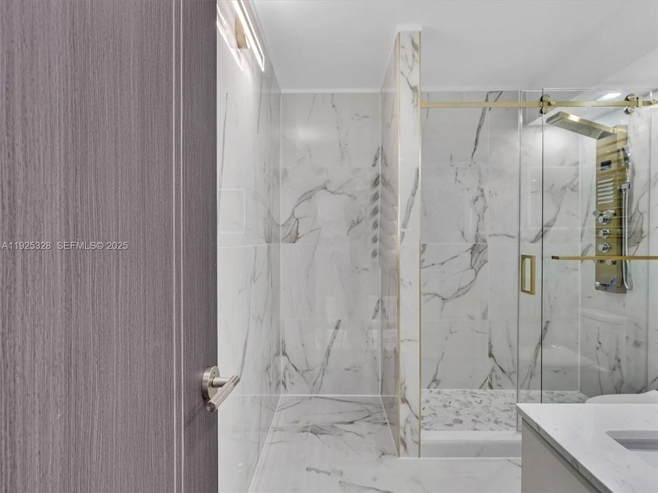 На продажу: $749,000 (2 спален, 2 ванн, 1552 Квадратных фут)