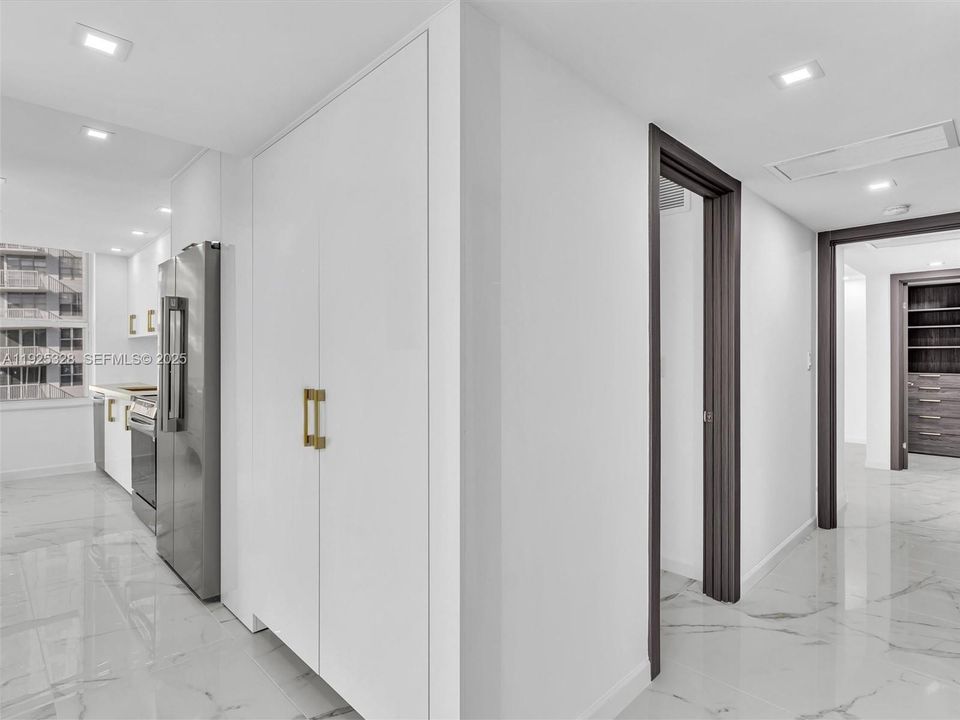 На продажу: $749,000 (2 спален, 2 ванн, 1552 Квадратных фут)