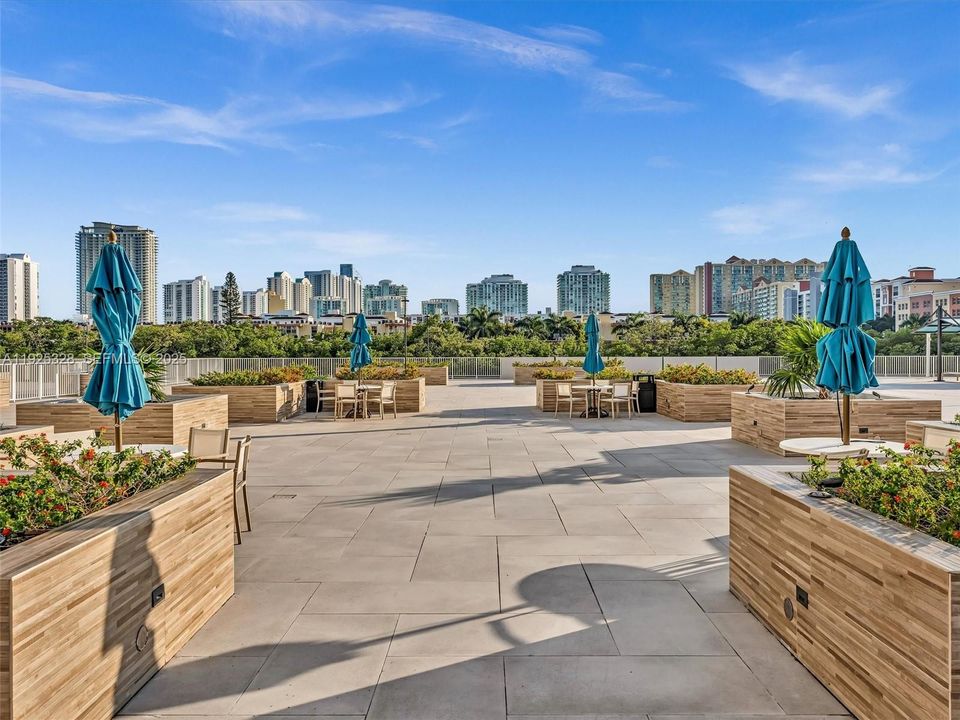 На продажу: $749,000 (2 спален, 2 ванн, 1552 Квадратных фут)