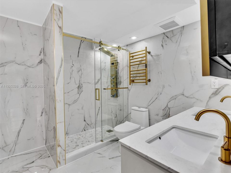 На продажу: $749,000 (2 спален, 2 ванн, 1552 Квадратных фут)