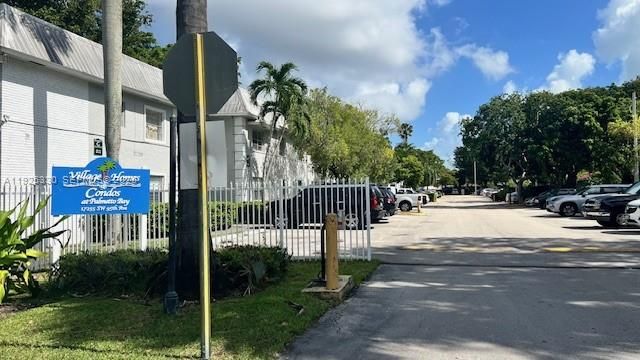 For Rent: $1,800 (2 beds, 1 baths, 664 Square Feet)