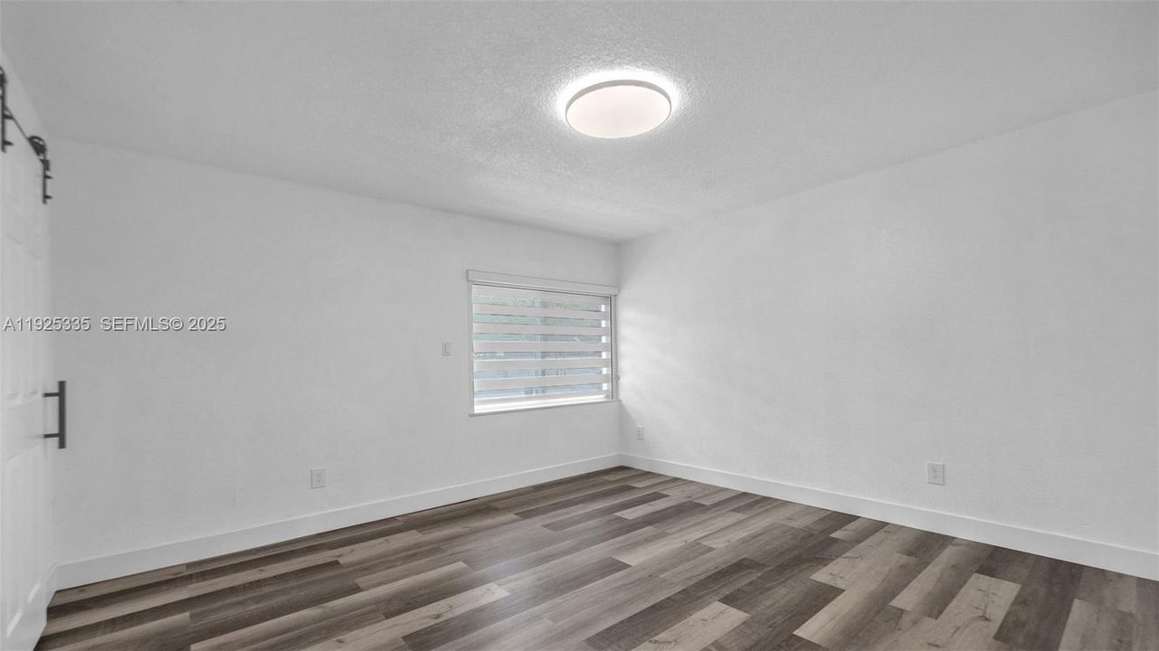 En Renta: $4,600 (4 camas, 2 baños, 1584 Pies cuadrados)