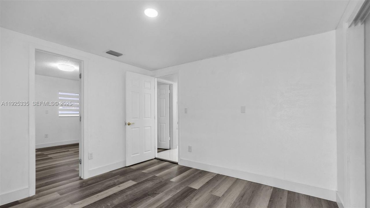 En Renta: $4,600 (4 camas, 2 baños, 1584 Pies cuadrados)