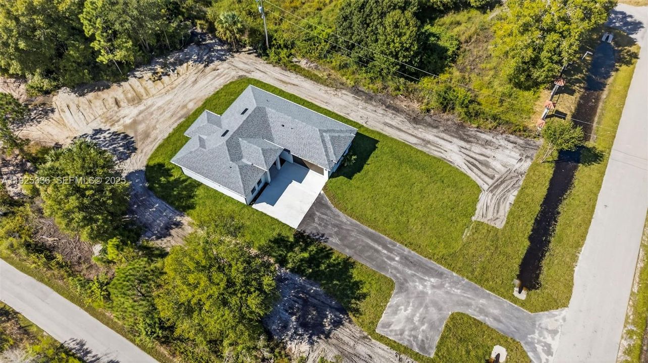 For Sale: $544,500 (3 beds, 2 baths, 1519 Square Feet)