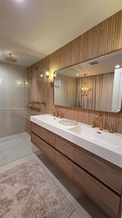 For Rent: $7,300 (4 beds, 2 baths, 2646 Square Feet)