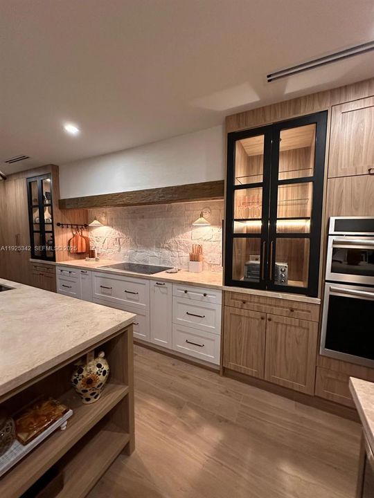 For Rent: $7,300 (4 beds, 2 baths, 2646 Square Feet)