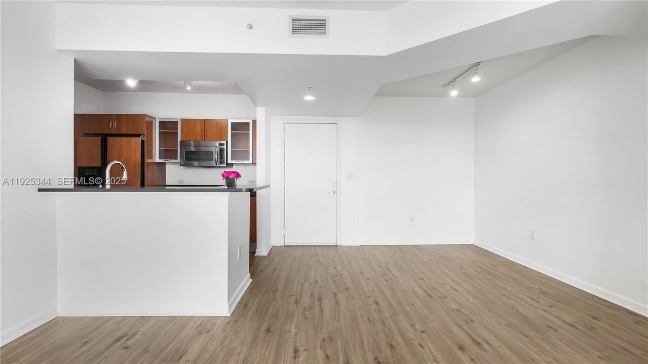 Formal Dining Room and Snack Bar