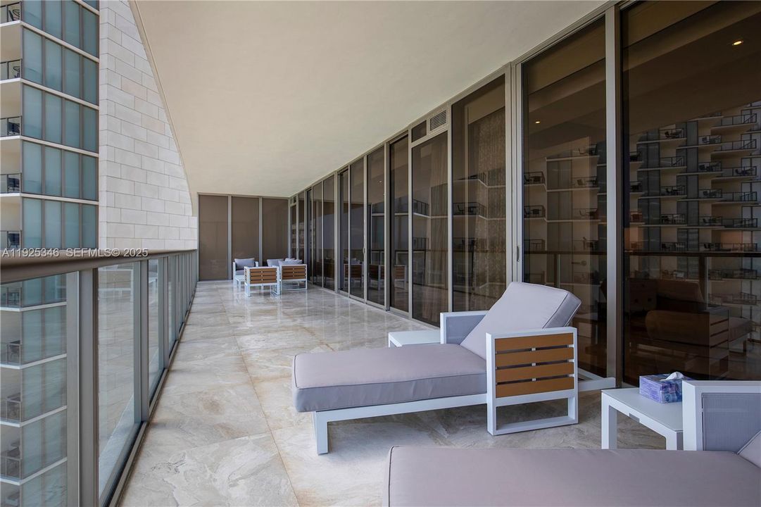 В аренду: $39,000 (3 спален, 3 ванн, 3128 Квадратных фут)