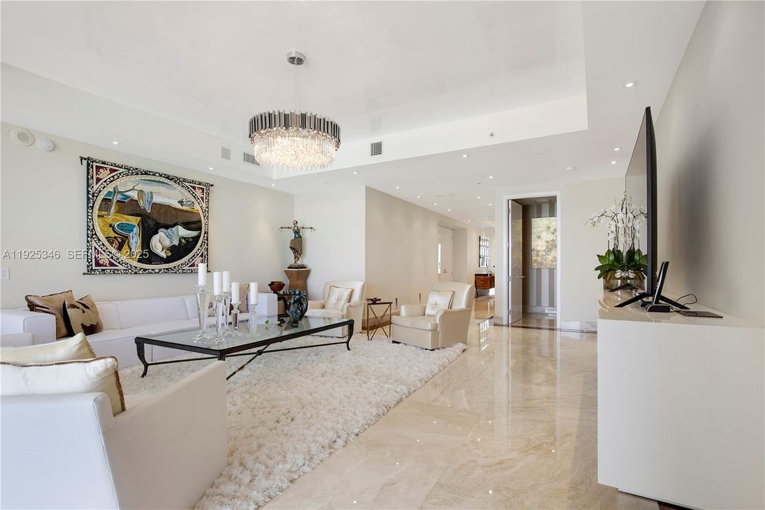 В аренду: $39,000 (3 спален, 3 ванн, 3128 Квадратных фут)