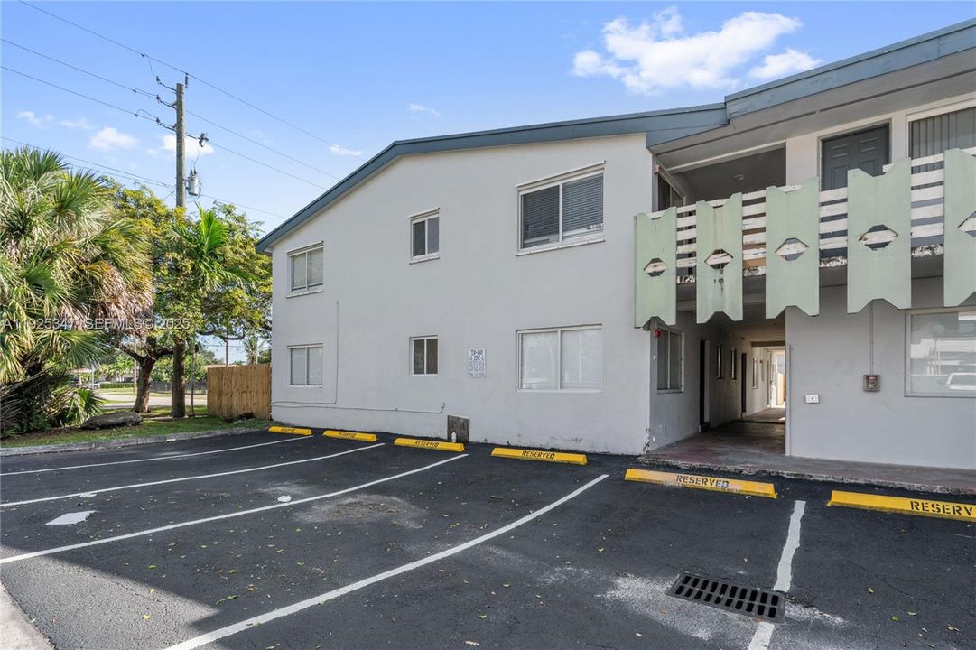 En Renta: $1,950 (2 camas, 1 baños, 855 Pies cuadrados)