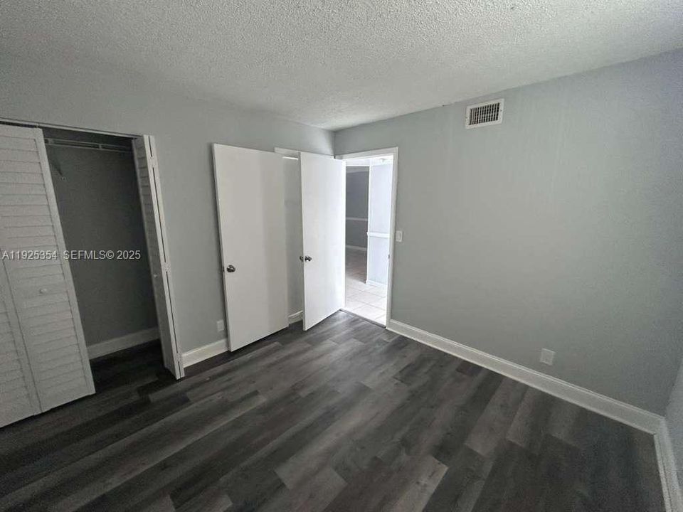 For Rent: $1,700 (2 beds, 2 baths, 24255 Square Feet)