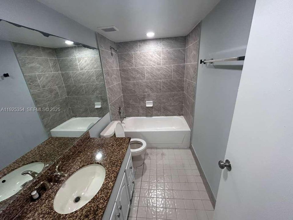 For Rent: $1,700 (2 beds, 2 baths, 24255 Square Feet)