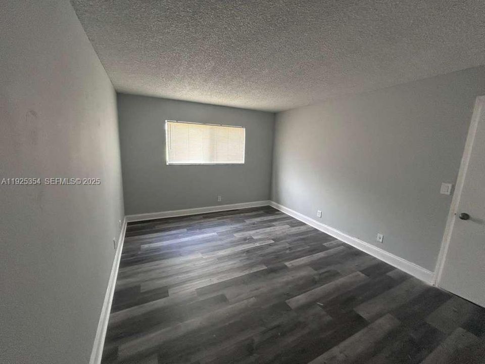 For Rent: $1,700 (2 beds, 2 baths, 24255 Square Feet)