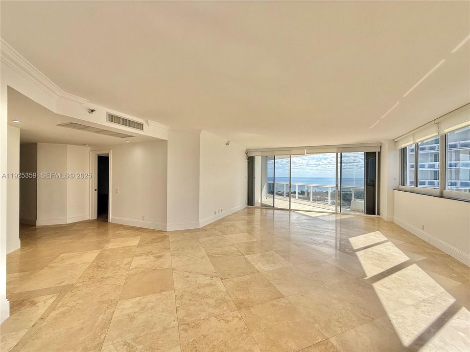 For Rent: $4,300 (2 beds, 3 baths, 2240 Square Feet)