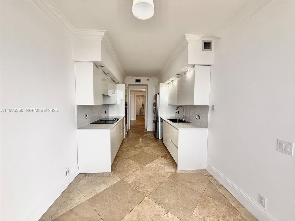 For Rent: $4,300 (2 beds, 3 baths, 2240 Square Feet)