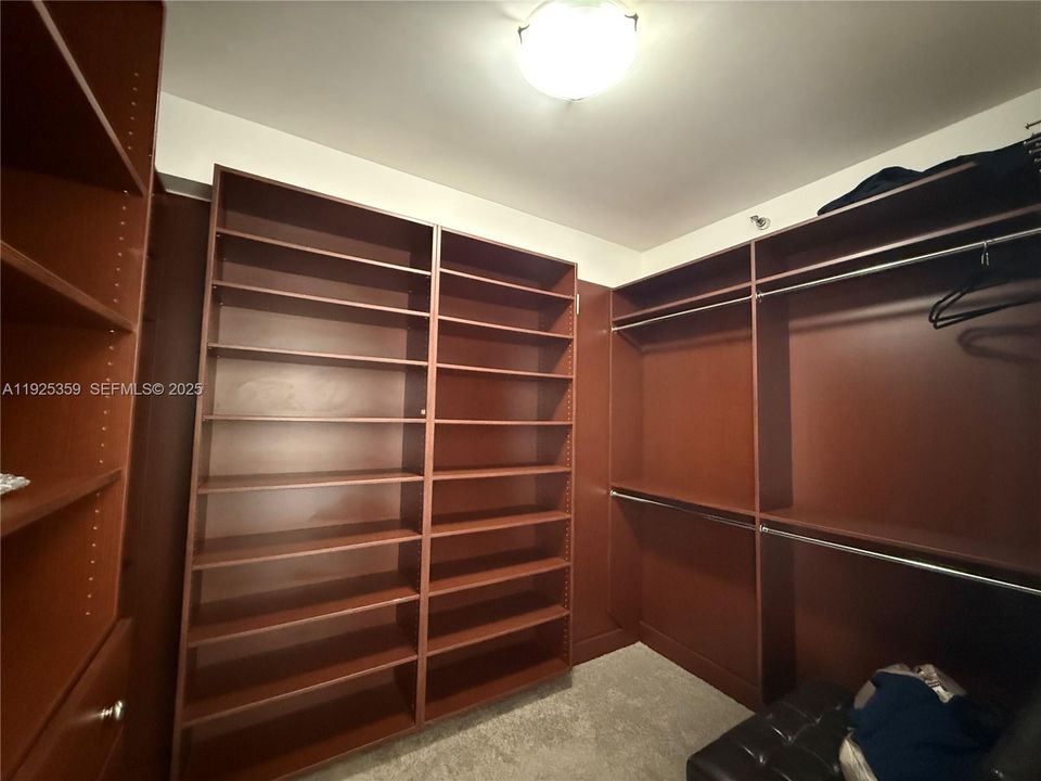 For Rent: $4,300 (2 beds, 3 baths, 2240 Square Feet)