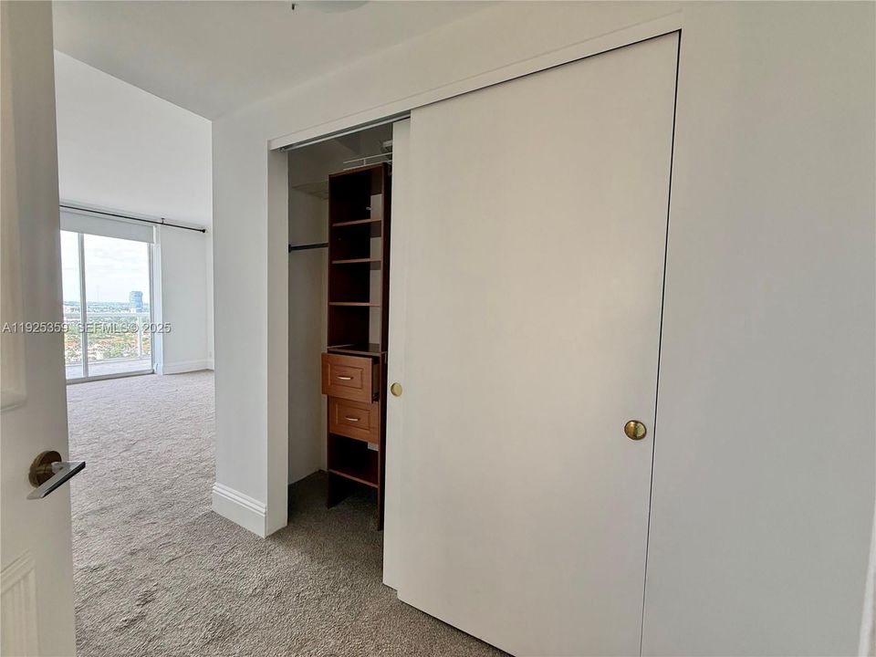 For Rent: $4,300 (2 beds, 3 baths, 2240 Square Feet)