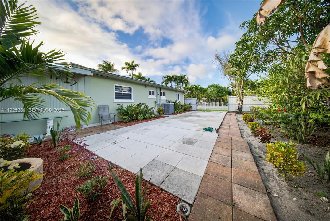 En Renta: $3,600 (3 camas, 2 baños, 1074 Pies cuadrados)