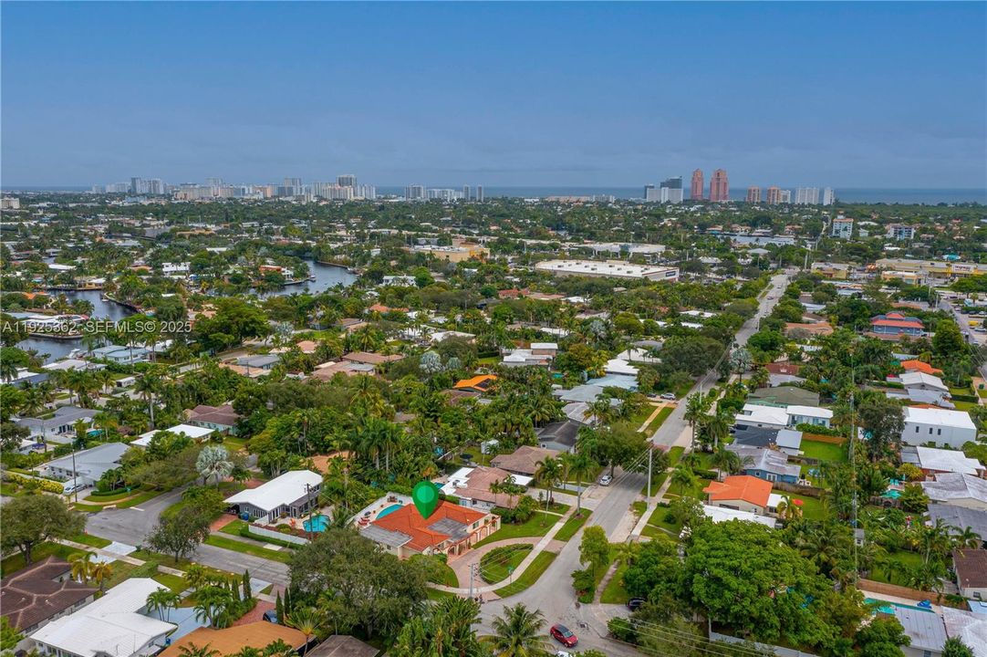 For Rent: $6,500 (3 beds, 3 baths, 2295 Square Feet)