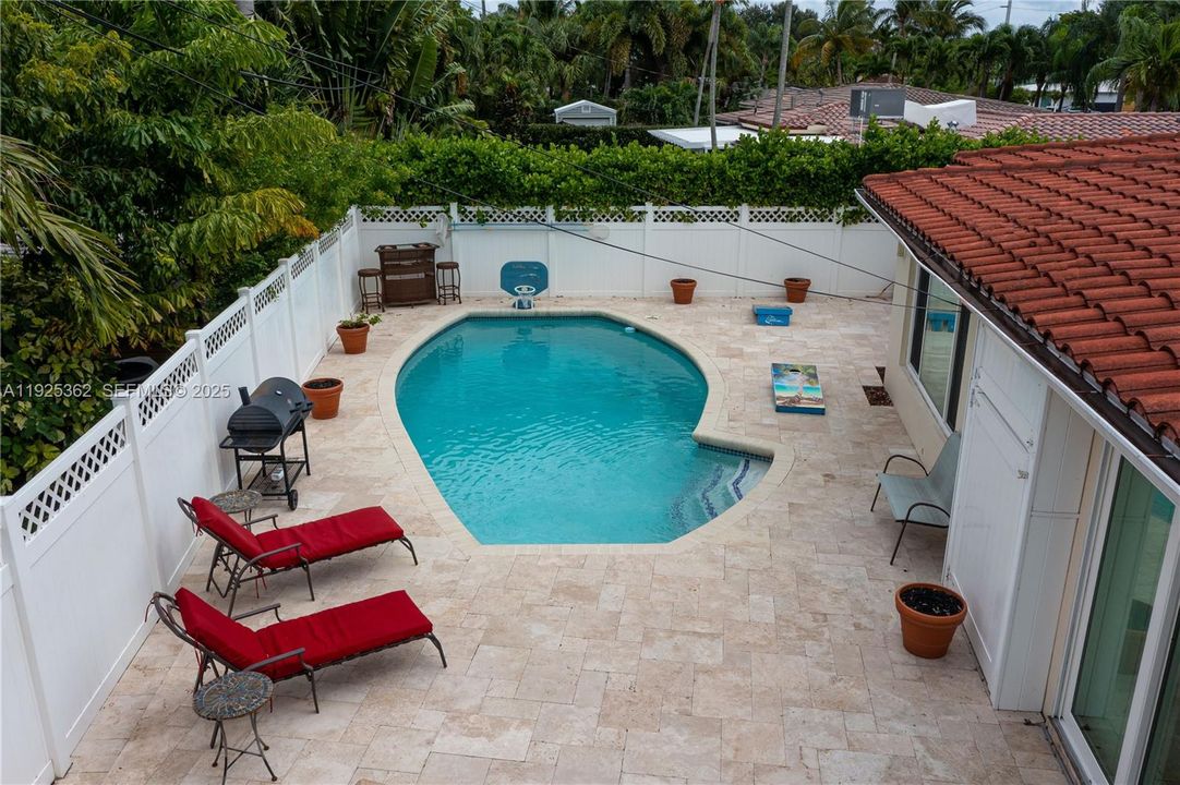 For Rent: $6,500 (3 beds, 3 baths, 2295 Square Feet)