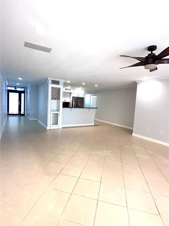 En Venta: $510,000 (2 camas, 2 baños, 1275 Pies cuadrados)