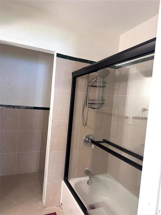 En Venta: $510,000 (2 camas, 2 baños, 1275 Pies cuadrados)