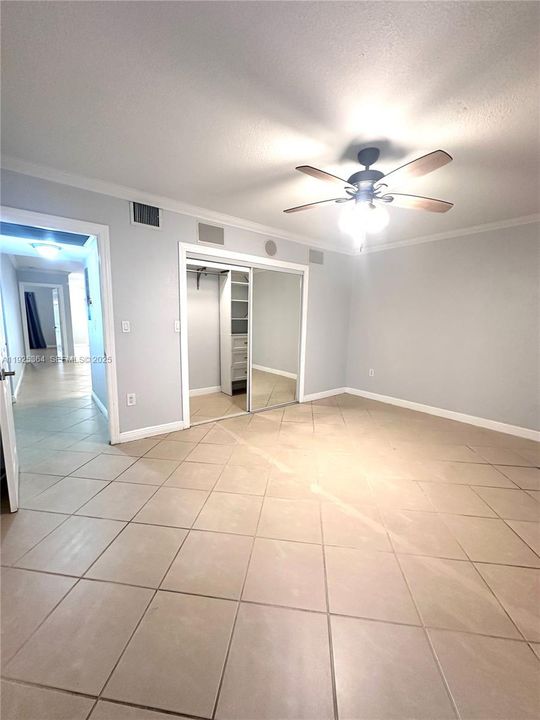 En Venta: $510,000 (2 camas, 2 baños, 1275 Pies cuadrados)