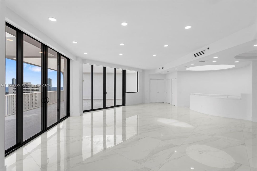 For Rent: $10,500 (3 beds, 3 baths, 3030 Square Feet)