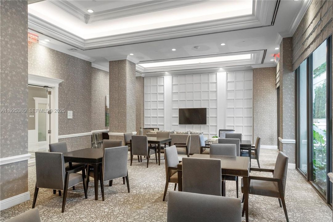 For Rent: $10,500 (3 beds, 3 baths, 3030 Square Feet)