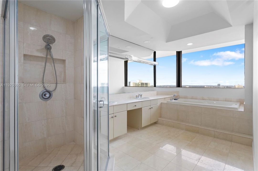 For Rent: $10,500 (3 beds, 3 baths, 3030 Square Feet)