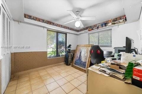 На продажу: $759,900 (3 спален, 2 ванн, 1464 Квадратных фут)