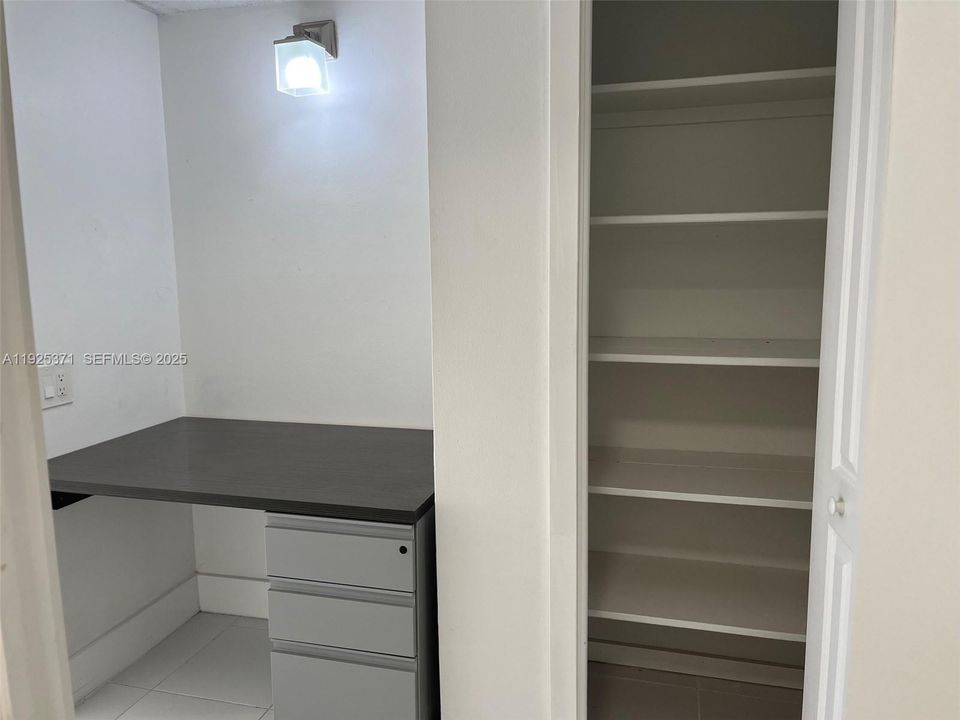 В аренду: $1,550 (1 спален, 1 ванн, 900 Квадратных фут)