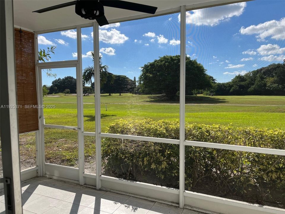 В аренду: $1,550 (1 спален, 1 ванн, 900 Квадратных фут)