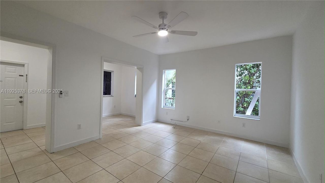 For Rent: $2,800 (3 beds, 2 baths, 0 Square Feet)