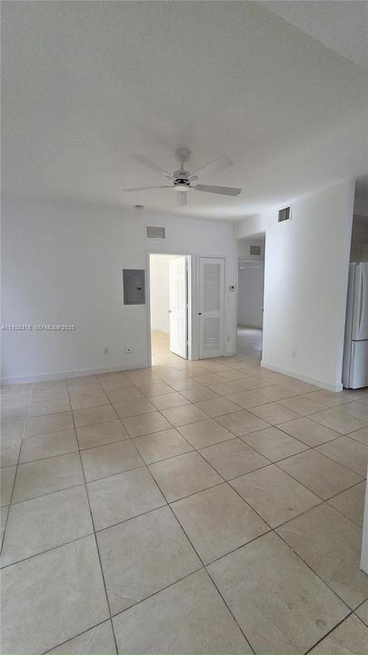 For Rent: $2,800 (3 beds, 2 baths, 0 Square Feet)