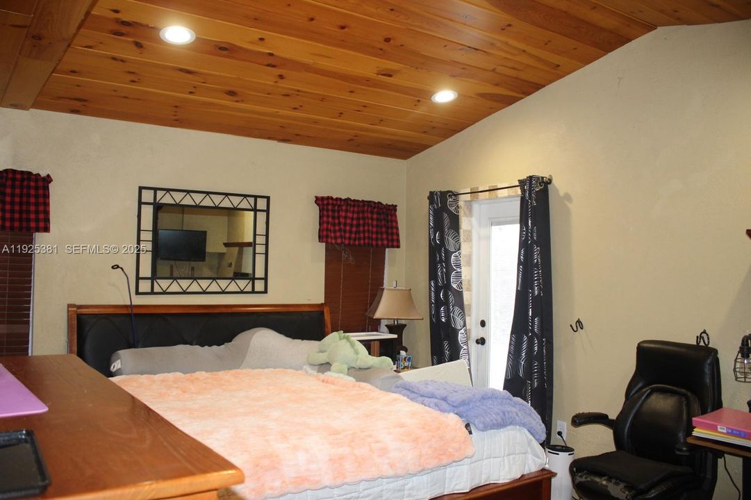 待售: $569,999 (3 贝兹, 2 浴室, 1782 平方英尺)