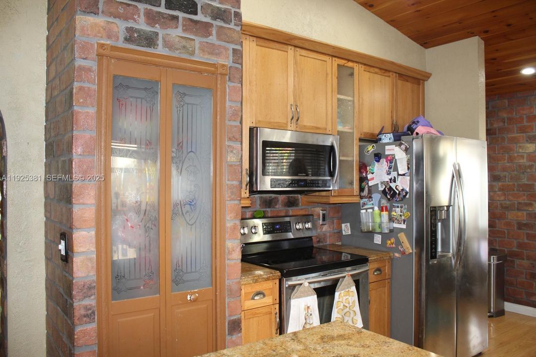 待售: $569,999 (3 贝兹, 2 浴室, 1782 平方英尺)