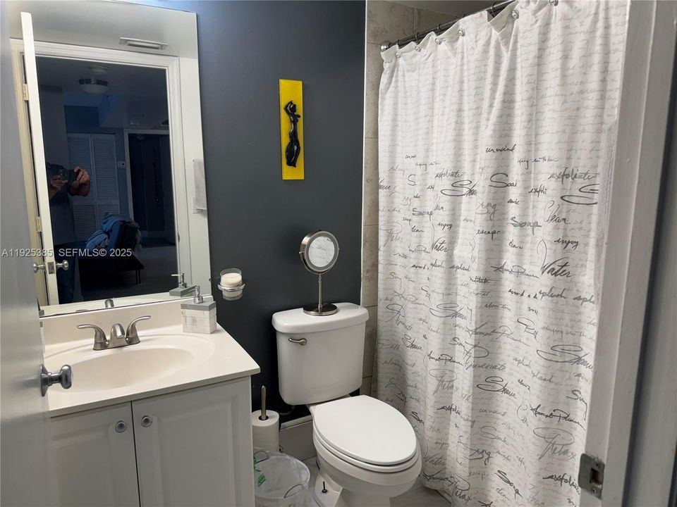 For Sale: $314,000 (2 beds, 2 baths, 960 Square Feet)