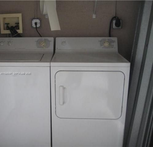 В аренду: $1,900 (1 спален, 1 ванн, 810 Квадратных фут)