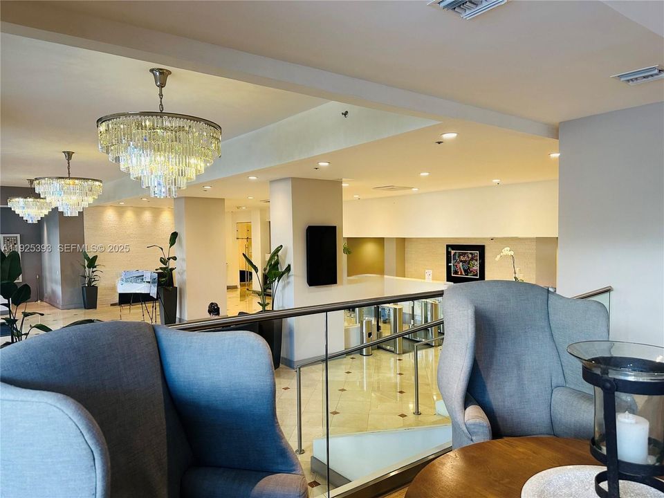 For Sale: $420,000 (0 beds, 1 baths, 550 Square Feet)