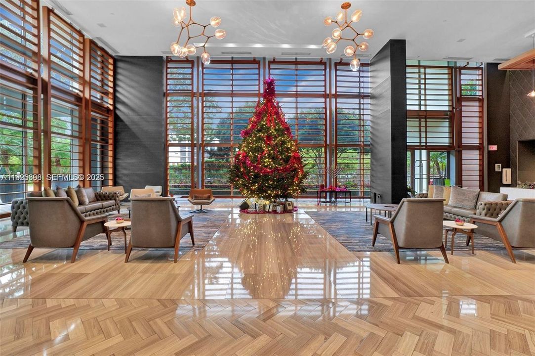 For Sale: $840,000 (3 beds, 2 baths, 1242 Square Feet)