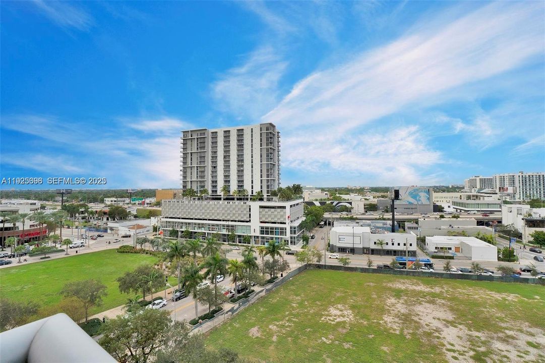 For Sale: $840,000 (3 beds, 2 baths, 1242 Square Feet)