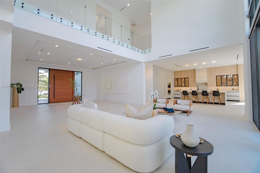 En Venta: $6,990,000 (6 camas, 7 baños, 6841 Pies cuadrados)