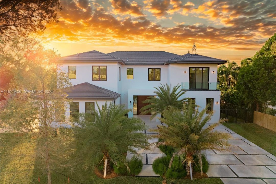 En Venta: $6,990,000 (6 camas, 7 baños, 6841 Pies cuadrados)