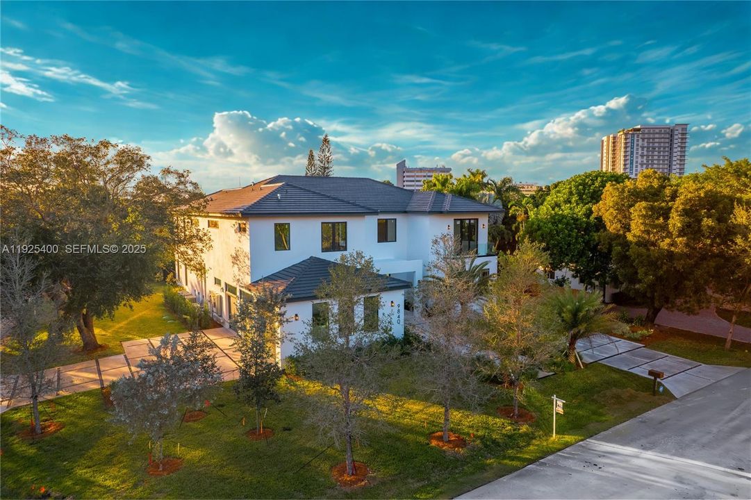 En Venta: $6,990,000 (6 camas, 7 baños, 6841 Pies cuadrados)