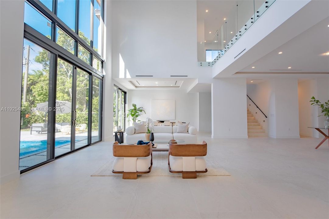 En Venta: $6,990,000 (6 camas, 7 baños, 6841 Pies cuadrados)