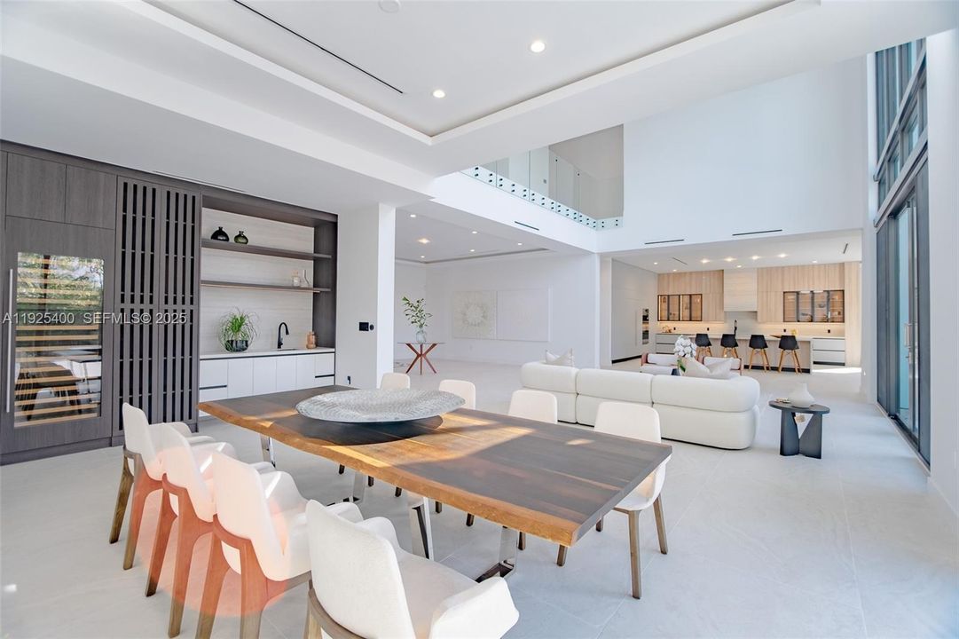 En Venta: $6,990,000 (6 camas, 7 baños, 6841 Pies cuadrados)