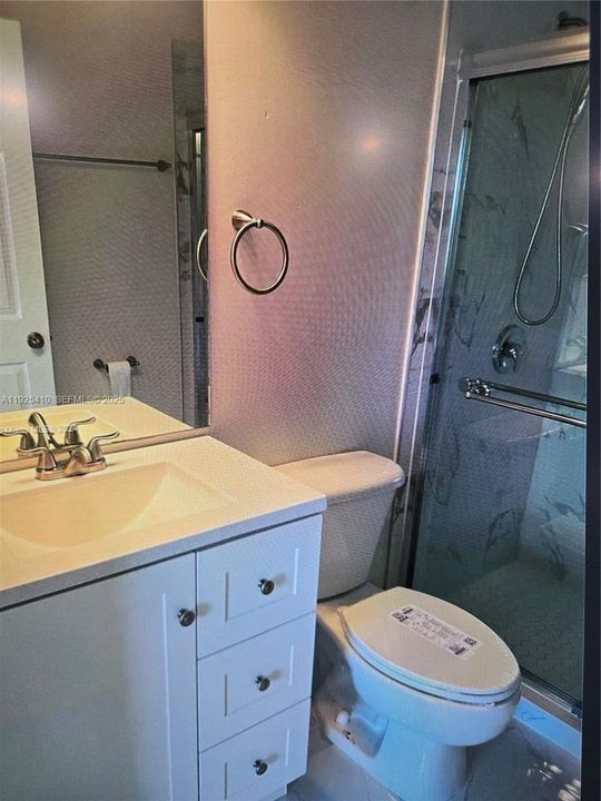 For Sale: $298,000 (3 beds, 2 baths, 1062 Square Feet)