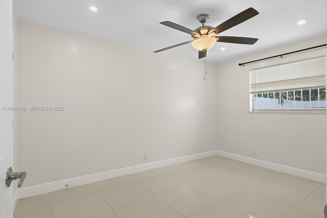 En Renta: $2,400 (2 camas, 2 baños, 792 Pies cuadrados)