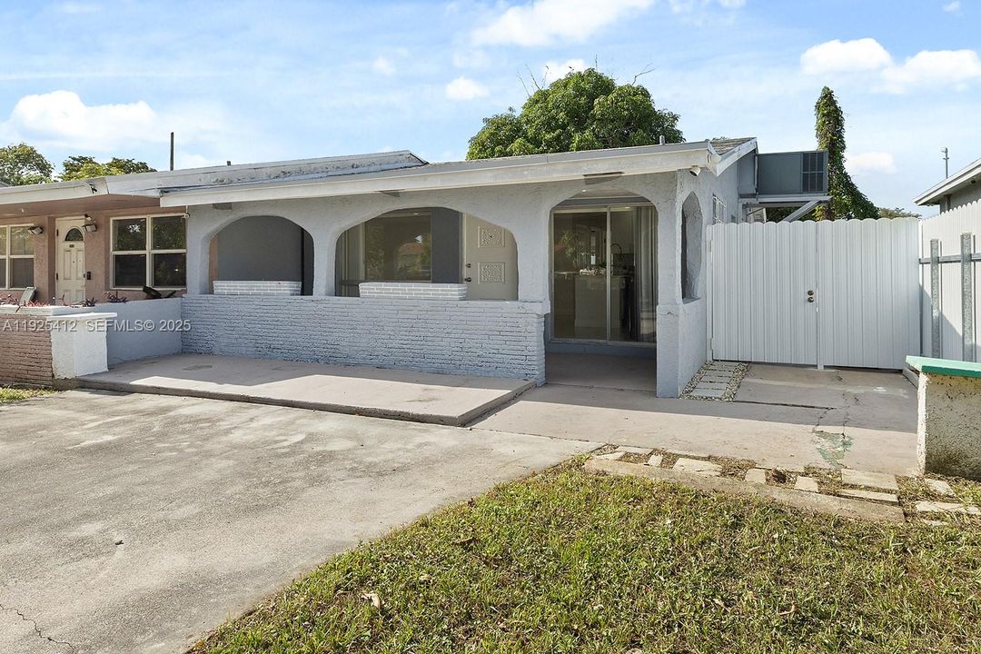 En Renta: $2,400 (2 camas, 2 baños, 792 Pies cuadrados)